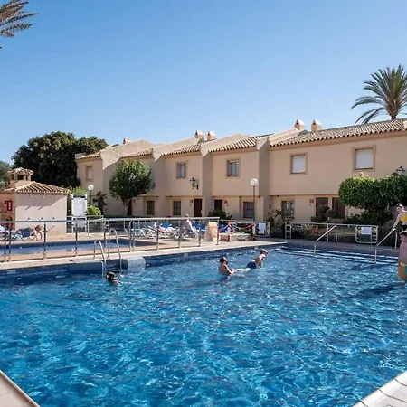 Family & Mijas Costa & Fuengirola By Alfresco Apartamento