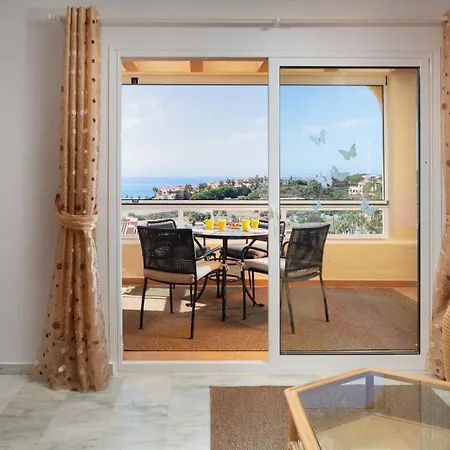 Family & Mijas Costa & Fuengirola By Alfresco Apartamento *